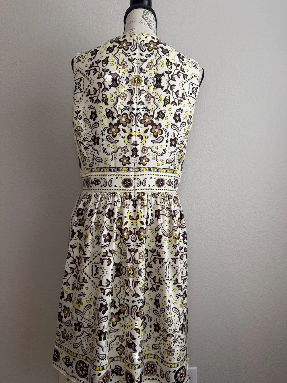 Tory Burch Pisces Dream Print Silk Dress Ivory Floral Luxury Designer Size 8